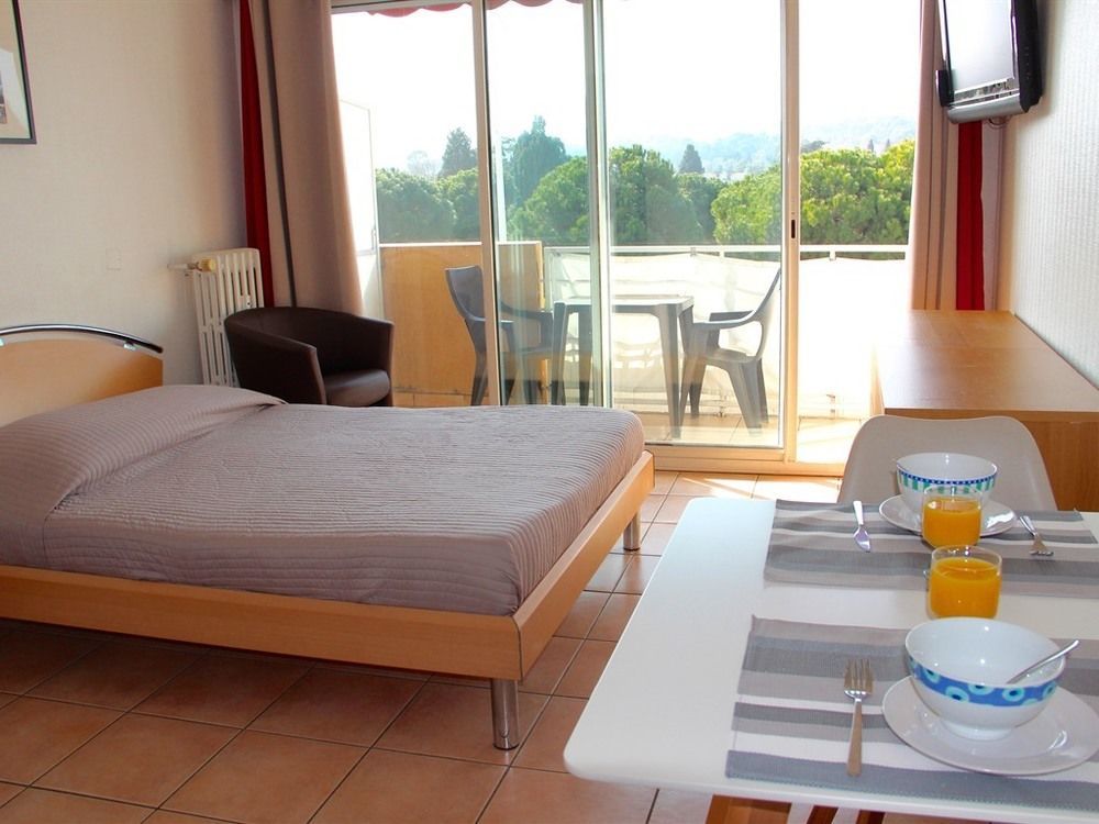 Residence Meublee Studiotel Cagnes-sur-Mer Ngoại thất bức ảnh