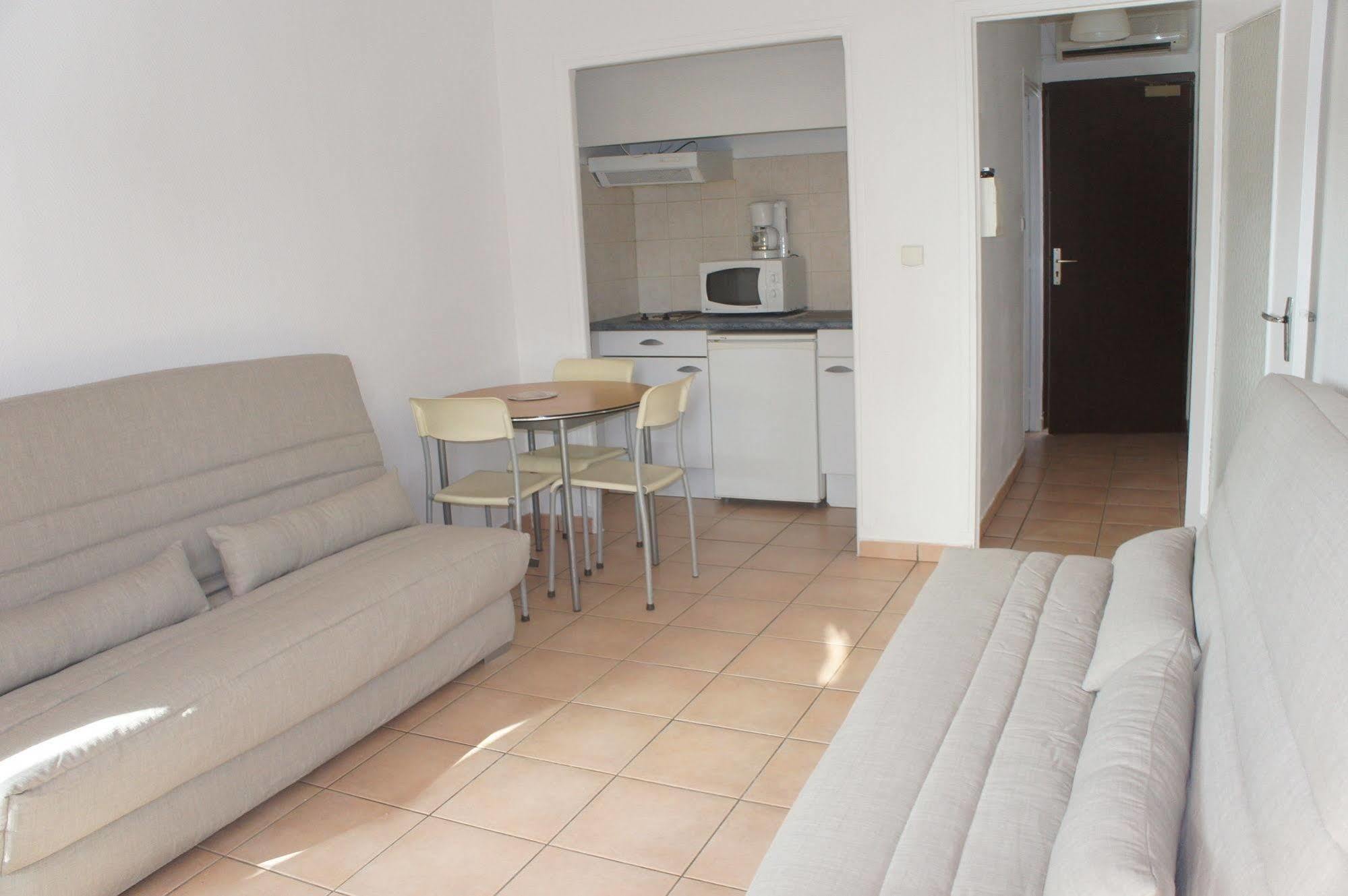 Residence Meublee Studiotel Cagnes-sur-Mer Ngoại thất bức ảnh