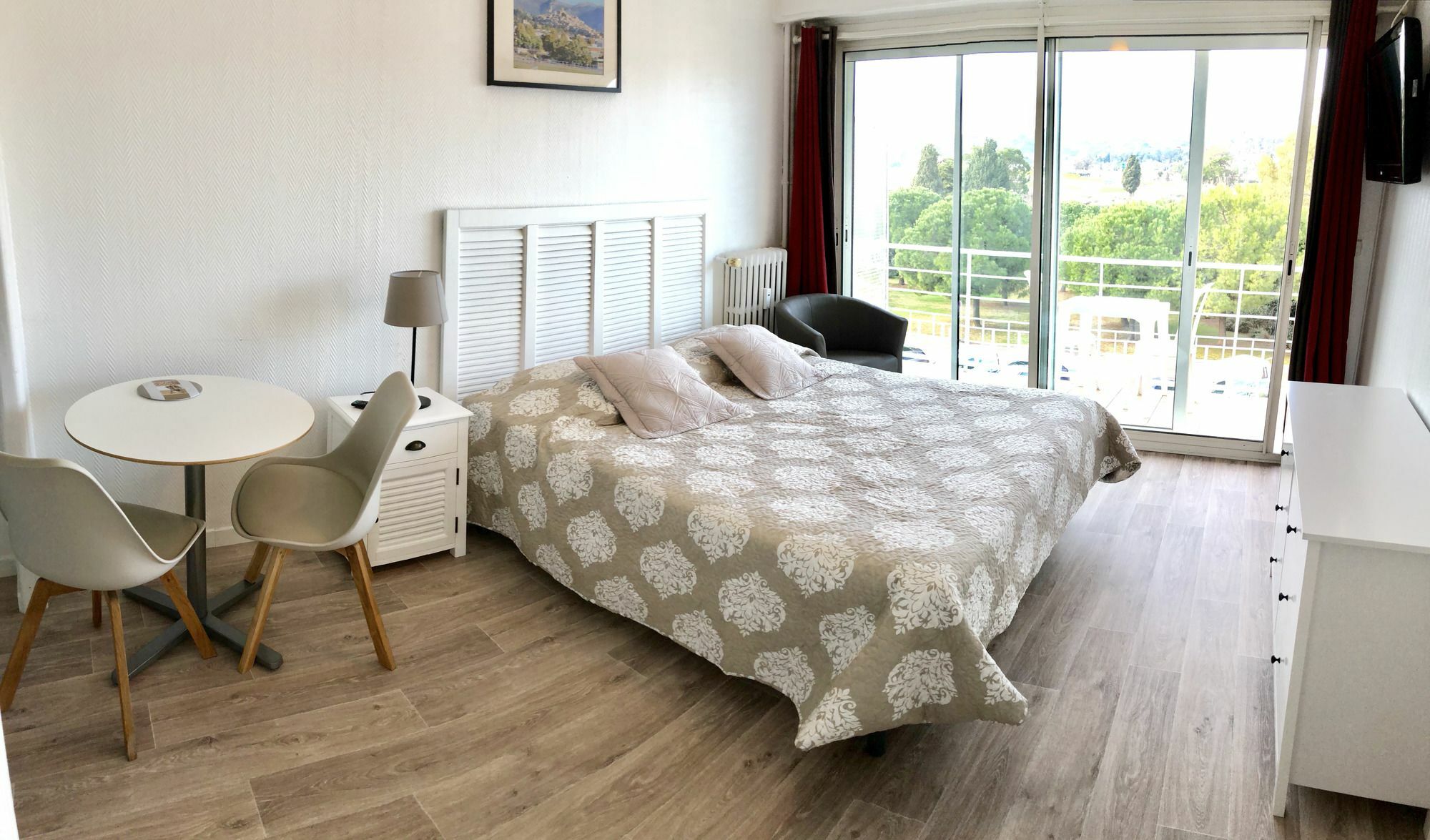 Residence Meublee Studiotel Cagnes-sur-Mer Ngoại thất bức ảnh